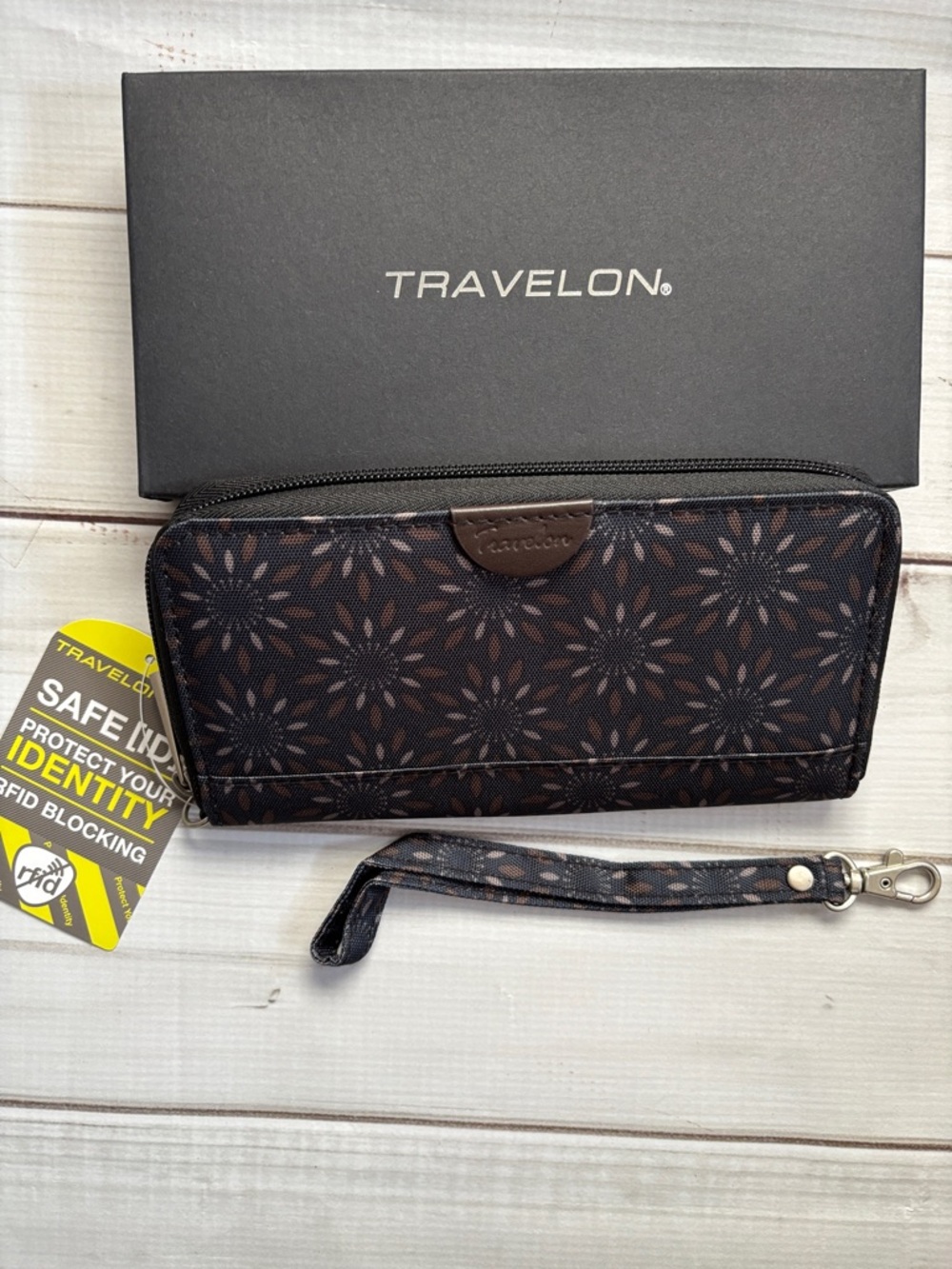 Travelon Navy Blue and Brown Floral RFID Wristlet Wallet